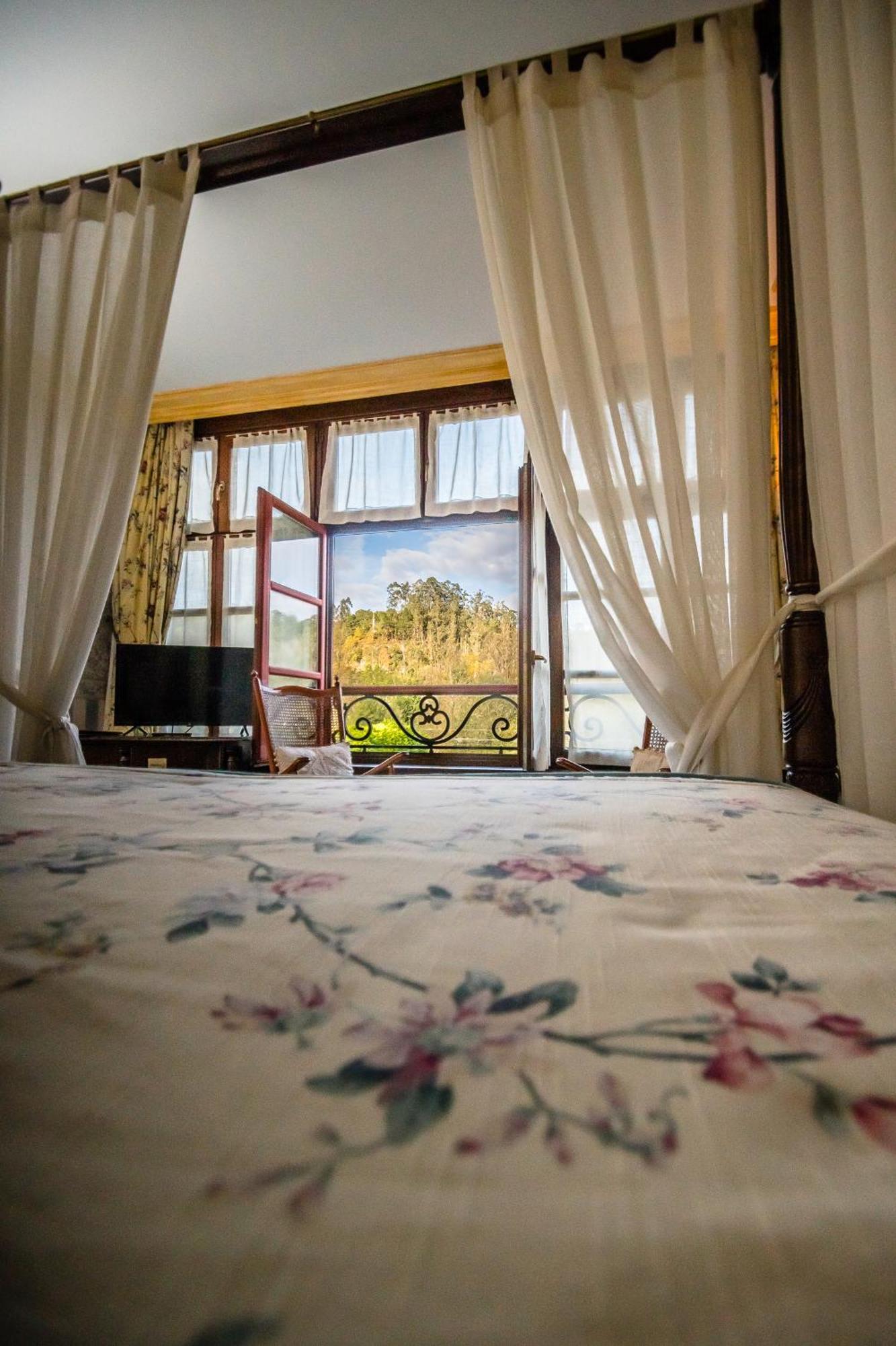 Hotel Palacete Real Villamayor  Экстерьер фото