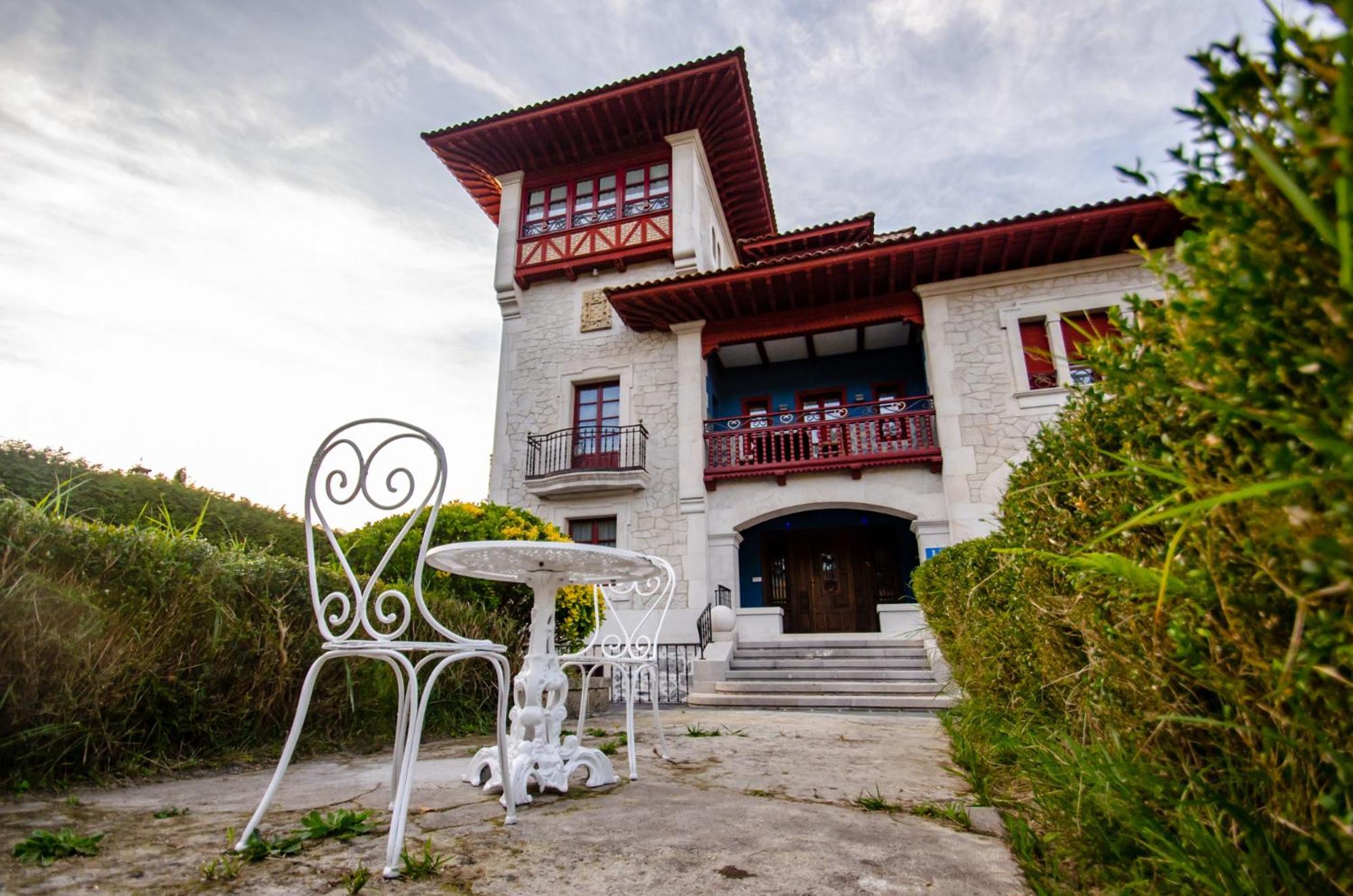 Hotel Palacete Real Villamayor  Экстерьер фото