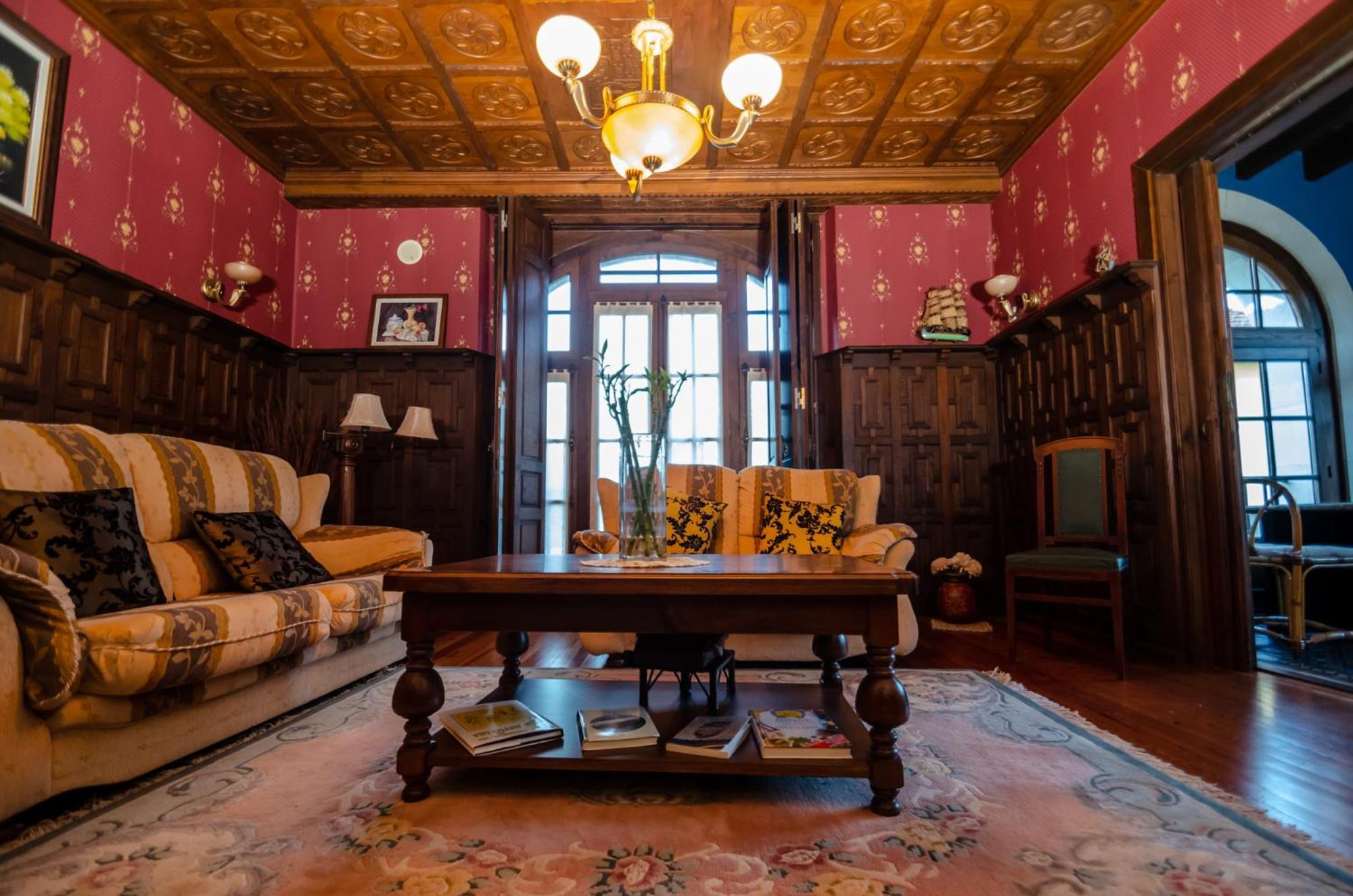 Hotel Palacete Real Villamayor  Экстерьер фото